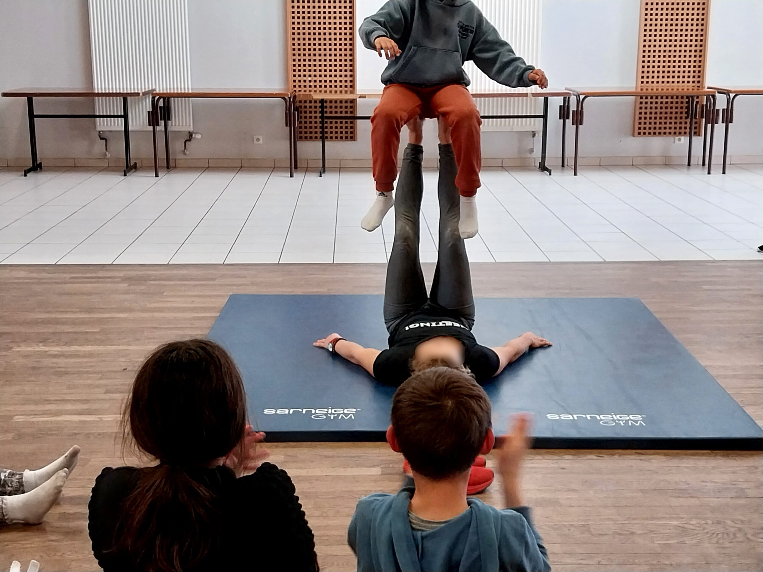 Atelier cirque et musique après le spectacle Ven.