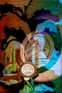 Projection d'ombre sur le décor.