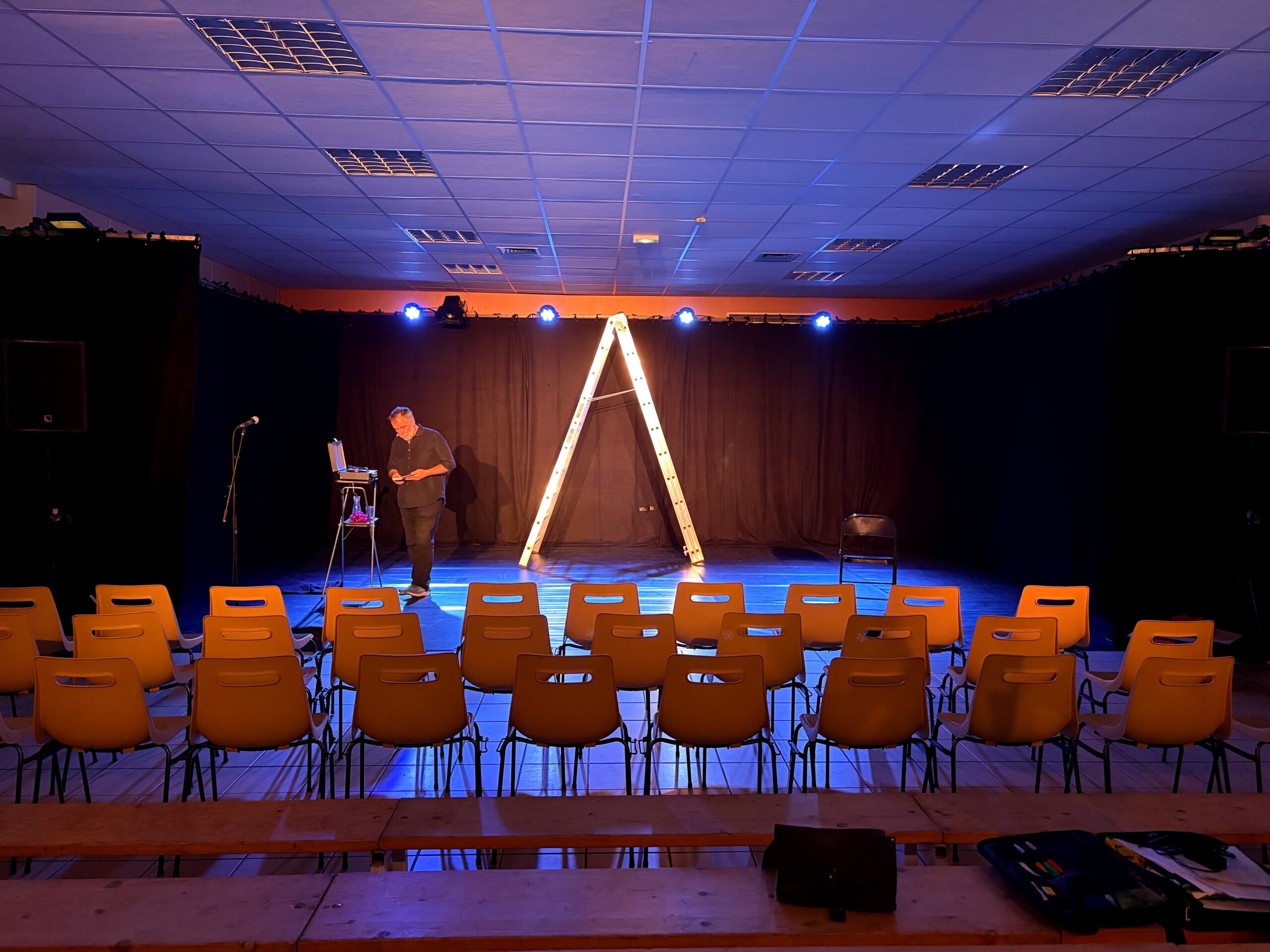 Photo de répétition du spectacle "Ma distinction".
